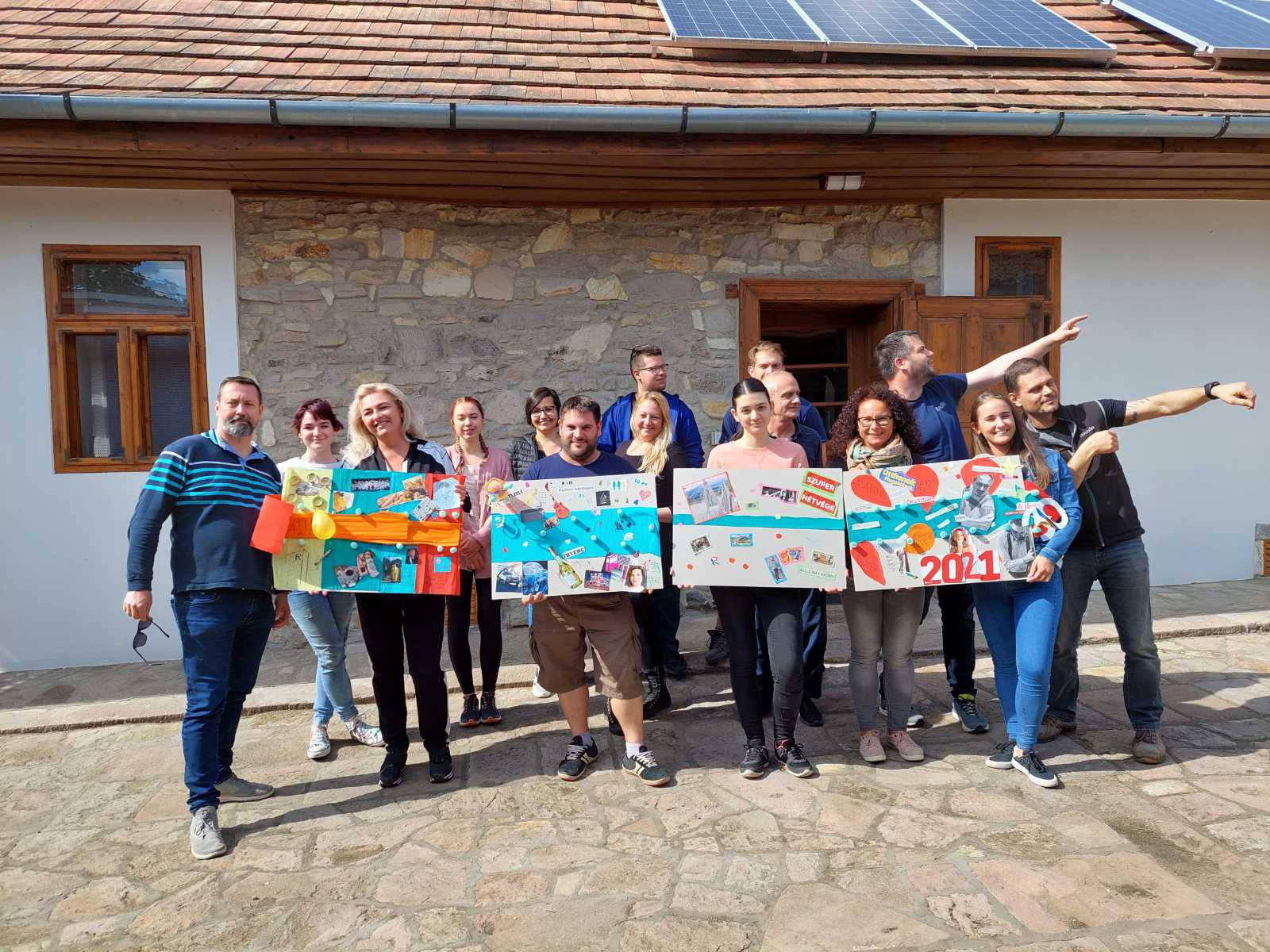 Radír_csapat_epites_majus