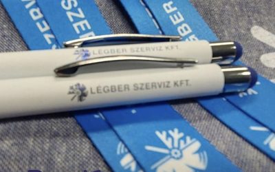 Az arculati megjelenésünk fontos eleme a reklámtoll