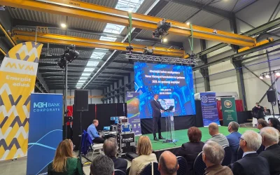 Mi az: 200 vállalkozás vagy gazdasági, szakképzési szereplő van egy helyen? 💼👷♀️🏭