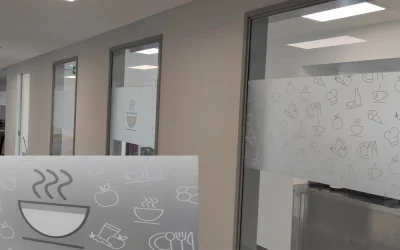 Hogy jön össze a fehér nyomtatás a munkáltatói márkázással?🖨️